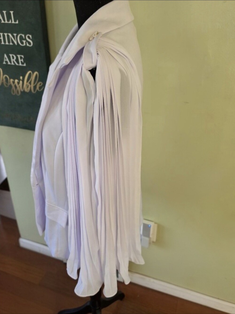 Ashley Stewart White Pleated Cape Pantsuit Size 16 NWT - Picture 3 of 9